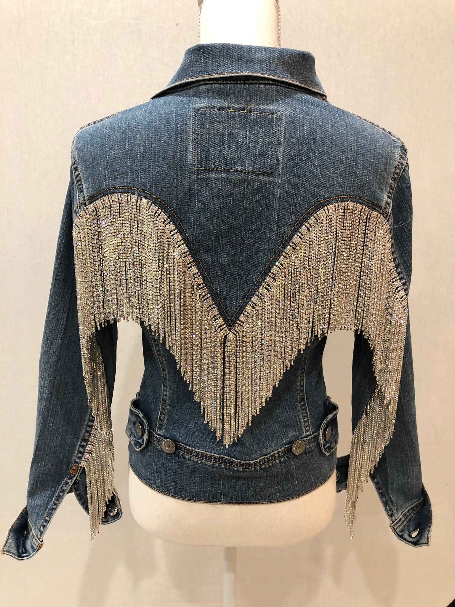 Denim jacket top with silver fringe